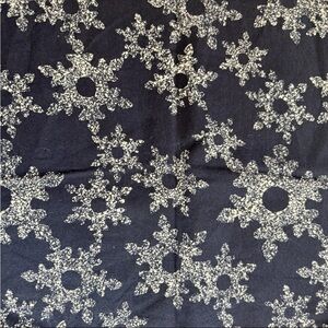 Thimbleberries Flannel Quilt Backing Fabric RJR Blue Snowflakes Remnant 42"x16"
